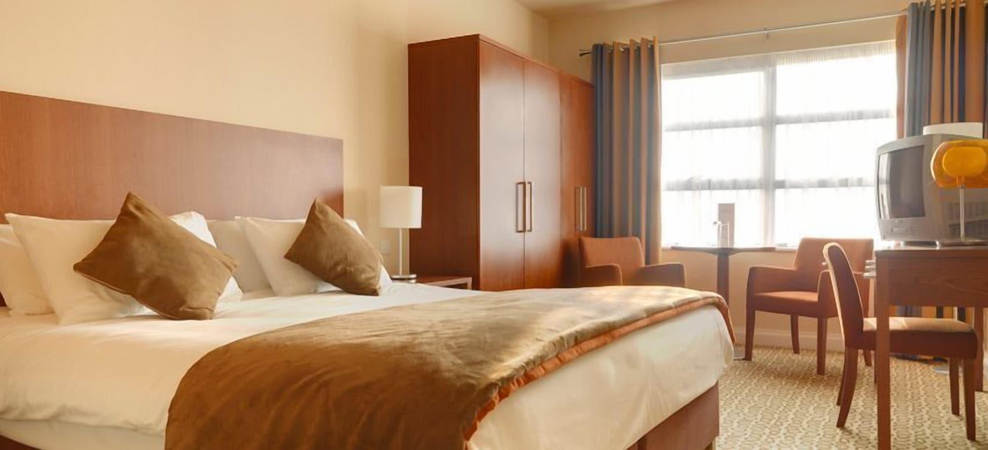 Maldron Hotel & Leisure Centre Limerick Junction 部屋 写真