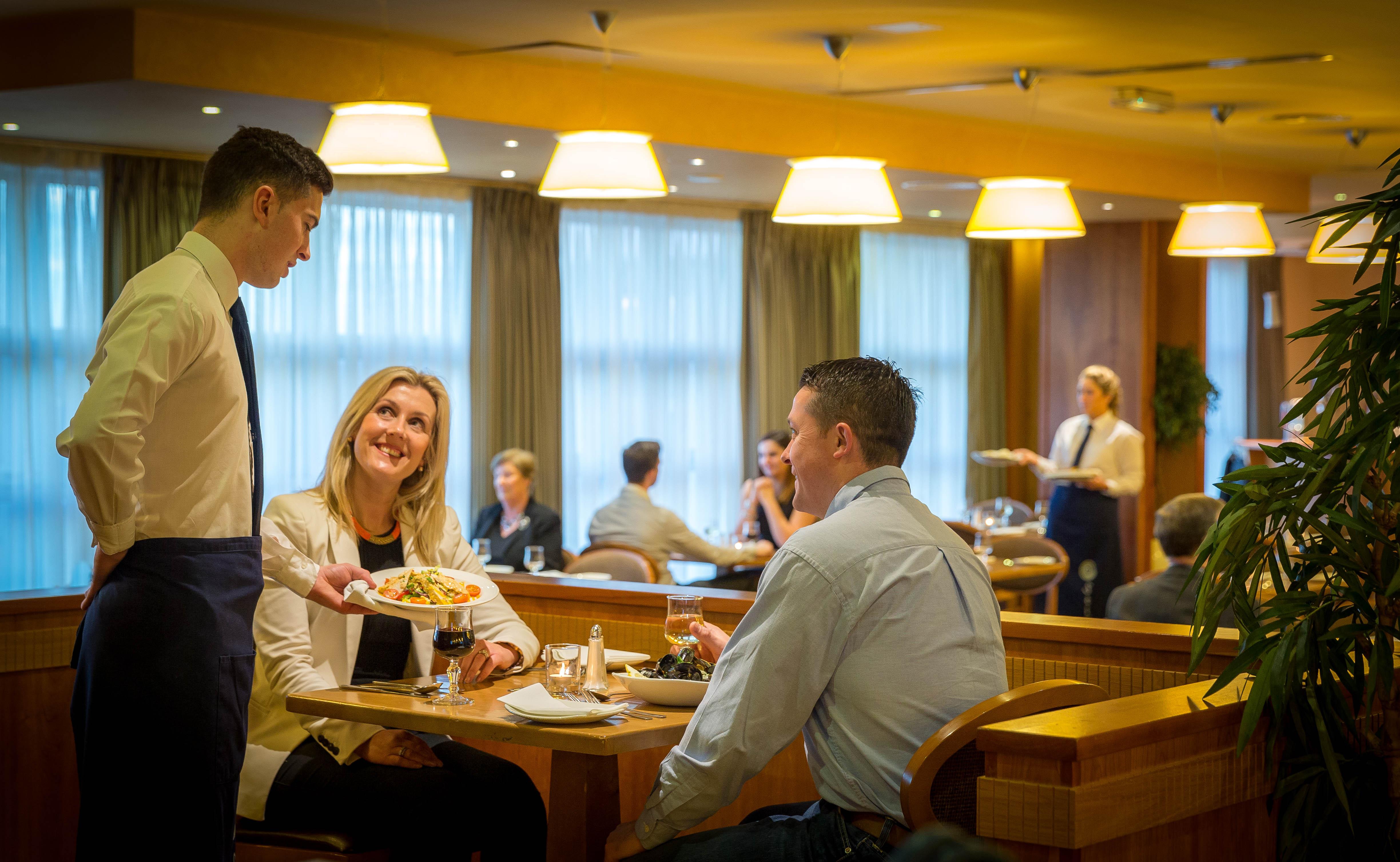Maldron Hotel & Leisure Centre Limerick Junction エクステリア 写真