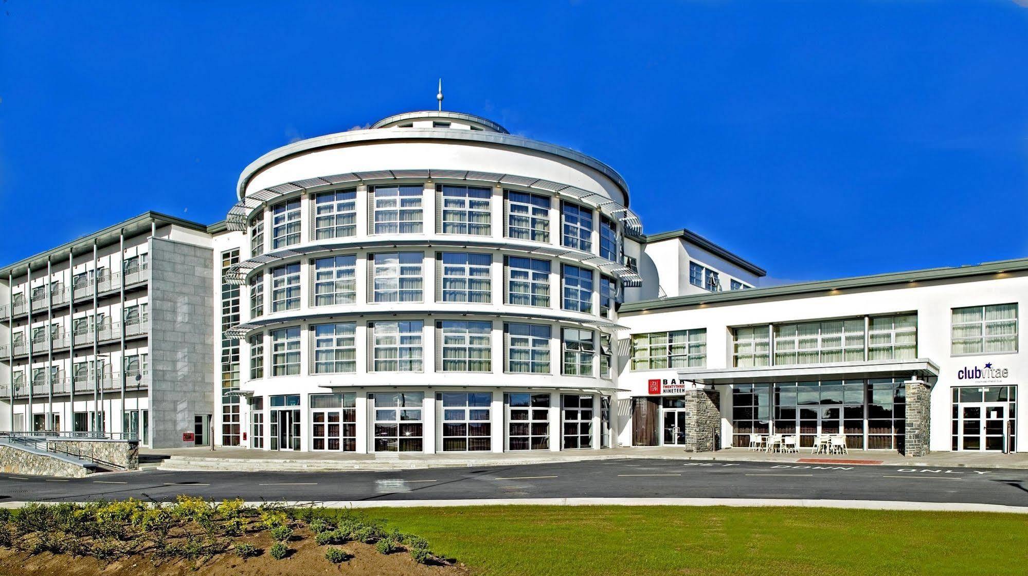 Maldron Hotel & Leisure Centre Limerick Junction エクステリア 写真